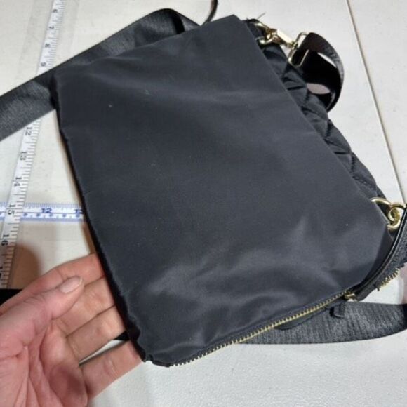 Steve Madden convertible Quilted Black crossbody bag Messenger bag - Picture 11 of 12